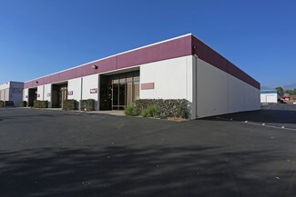 Plus de détails pour 1225-1249 W 9th St, Upland, CA - Industriel/Logistique à louer
