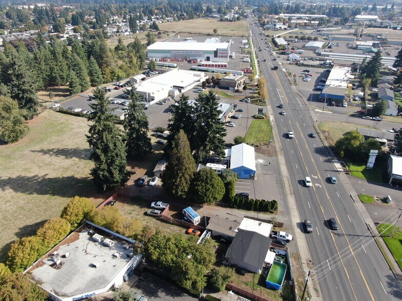12200 NE Fourth Plain Blvd, Vancouver, WA à vendre - Photo de l’immeuble – Image 2 sur 11