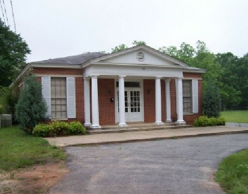 225 N 13th St, Griffin, GA à vendre Photo principale– Image 1 sur 3