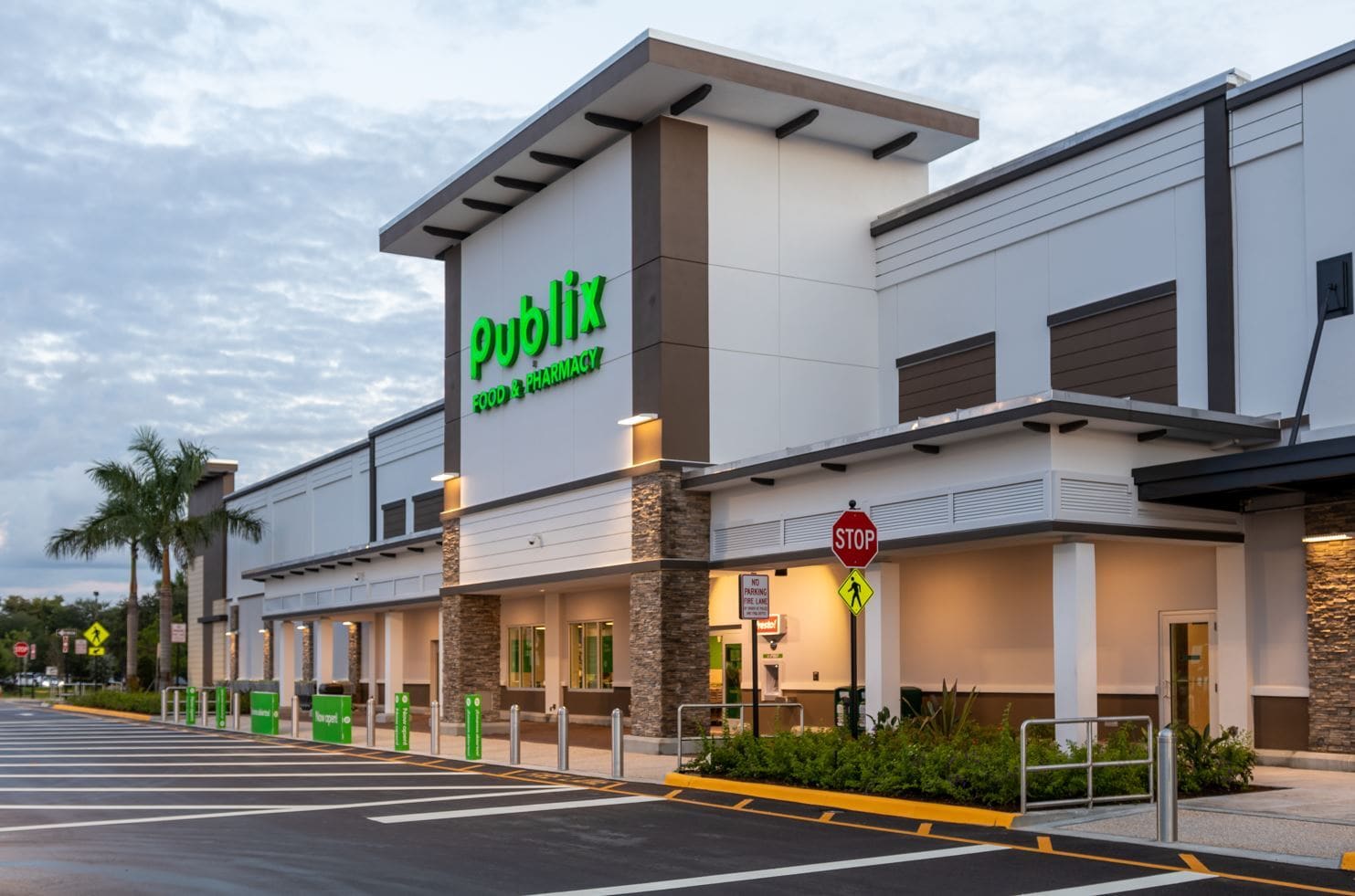 NWC Flamingo Rd And Miramar Pky, Miramar, FL à louer Photo principale– Image 1 sur 12