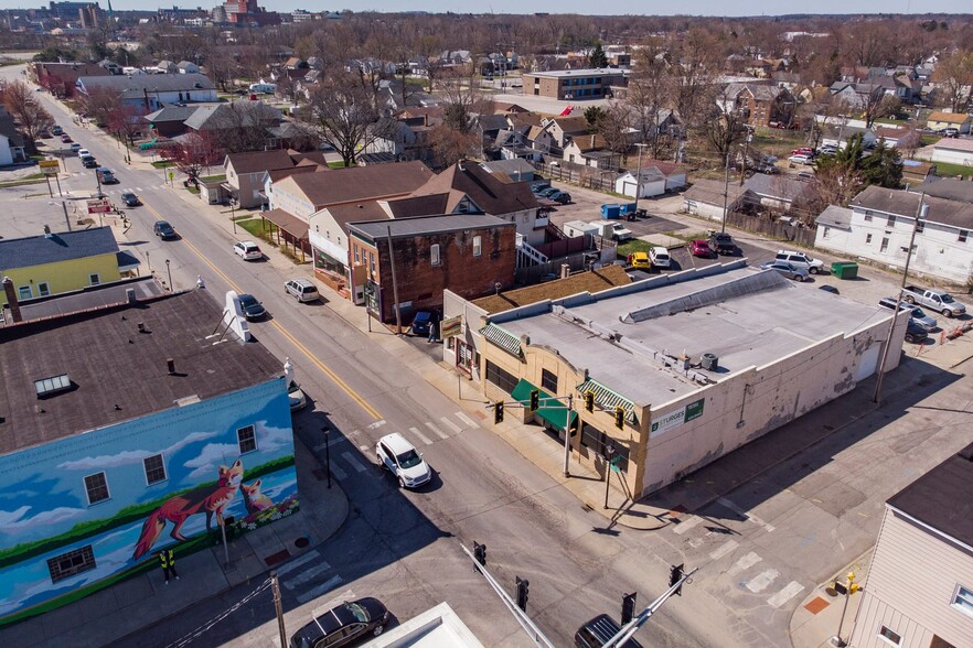 1441 N Wells St, Fort Wayne, IN à louer - Aérien – Image 3 sur 3
