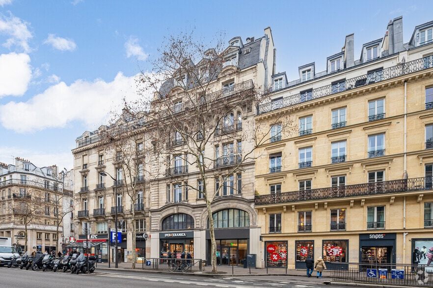 35 Boulevard De Sébastopol, Paris à louer - Photo de l’immeuble – Image 2 sur 6
