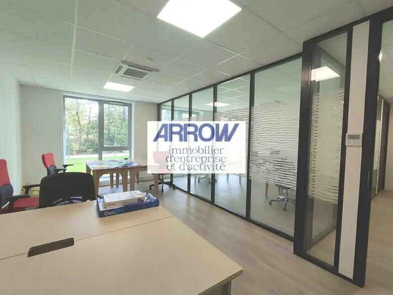 Bureau dans Treillières à louer - Photo de l’immeuble – Image 2 sur 9