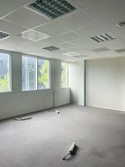 Bureau dans Lyon à louer - Photo de l’immeuble – Image 3 sur 4