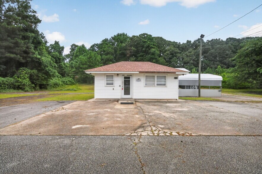 11220 Veterans Memorial Hwy, Douglasville, GA à vendre - Photo de l’immeuble – Image 2 sur 7
