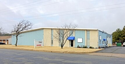1409 Air Rail Ave, Virginia Beach, VA à louer Photo de l’immeuble– Image 1 sur 5