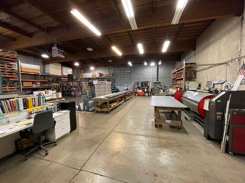 1724 Garrett St, Enumclaw, WA à louer - Photo de l’immeuble – Image 2 sur 5