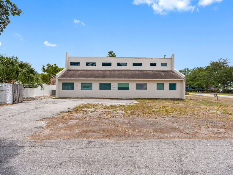 Virginia Gomez portefeuille de 2 biens à vendre sur LoopNet.fr - Photo de l’immeuble – Image 3 sur 64