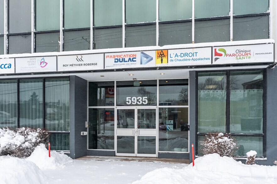 5935 Rue Saint-Georges, Lévis, QC à louer - Photo de l’immeuble – Image 3 sur 3