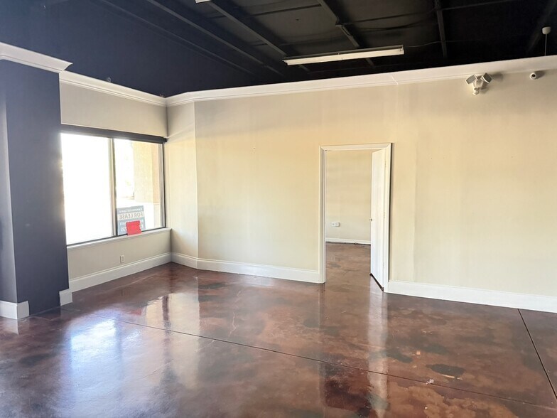 2709 SW 27th Ave, Ocala, FL à louer - Photo de l’immeuble – Image 2 sur 8