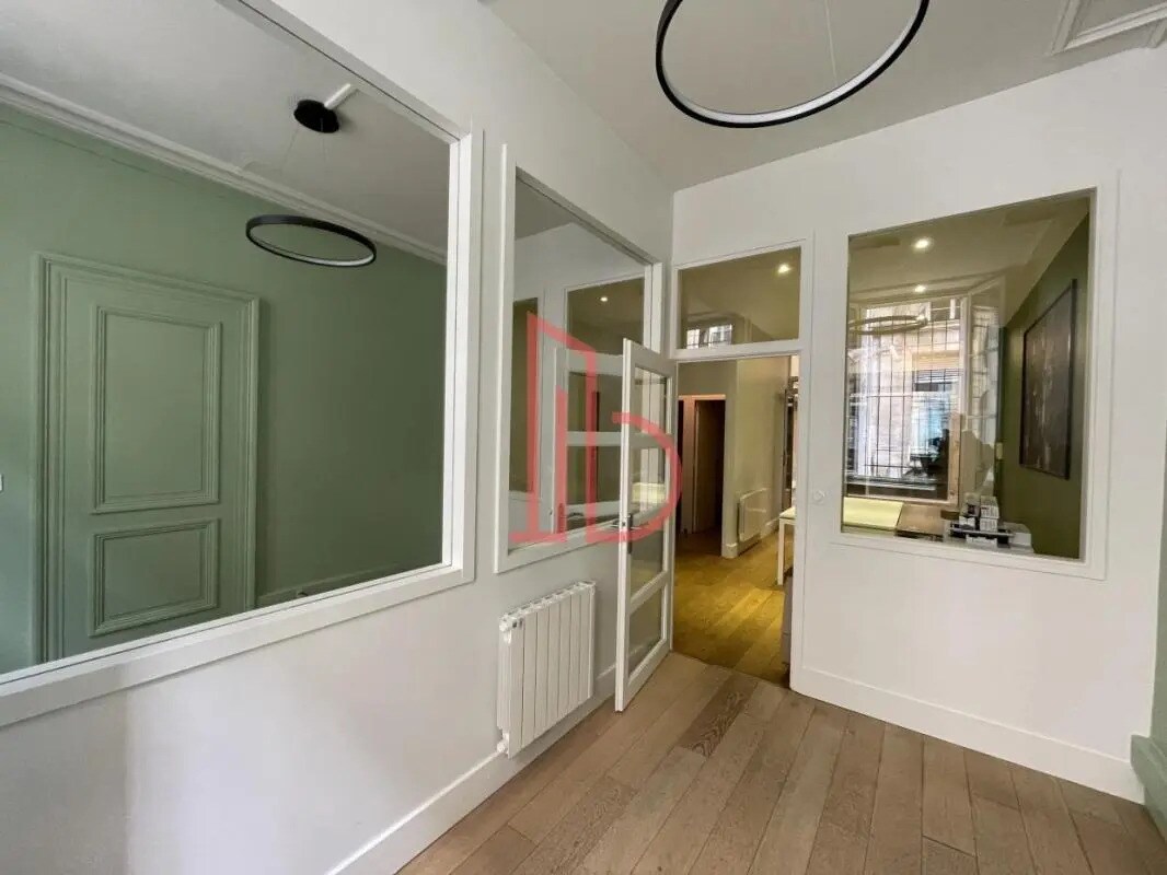 Bureau dans Bordeaux à vendre Photo intérieure– Image 1 sur 9