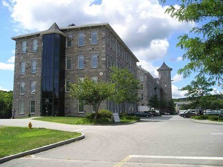 Plus de détails pour 322 Main St, Willimantic, CT - Différents types d’espaces à louer