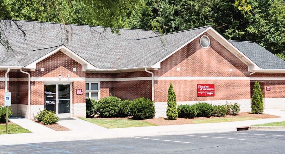 Medical Office Condominium Portfolio portefeuille de 2 biens à vendre sur LoopNet.fr - Photo de l’immeuble – Image 2 sur 6