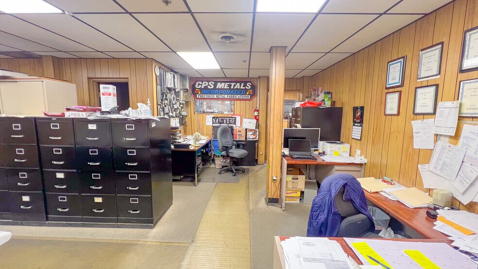 450 S Fellowship Rd, Maple Shade Township, NJ à vendre - Photo de l’immeuble – Image 2 sur 21