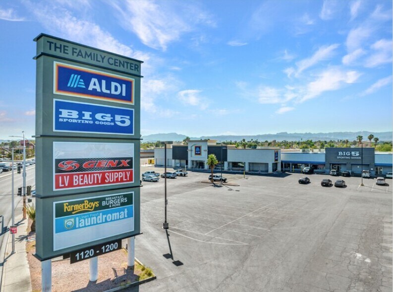 1200 S Decatur Blvd, Las Vegas, NV à louer - Photo de l’immeuble – Image 2 sur 6