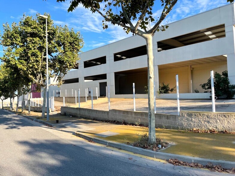 Industriel/Logistique dans Amposta, Tarragona à vendre - Photo de l’immeuble – Image 2 sur 3