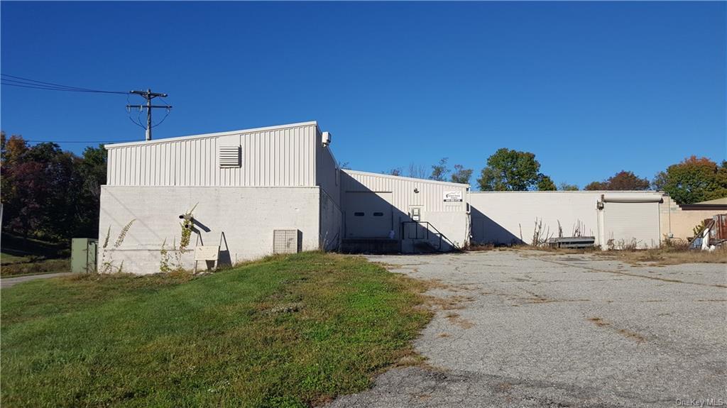 9 Kavalec Ln, Warwick, NY à louer Photo de l’immeuble– Image 1 sur 4