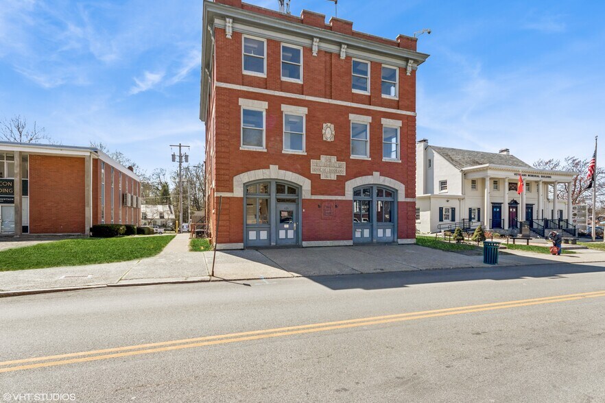 425 Main St, Beacon, NY à vendre - Photo de l’immeuble – Image 2 sur 50
