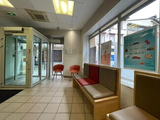 Plus de détails pour Local commercial à vendre