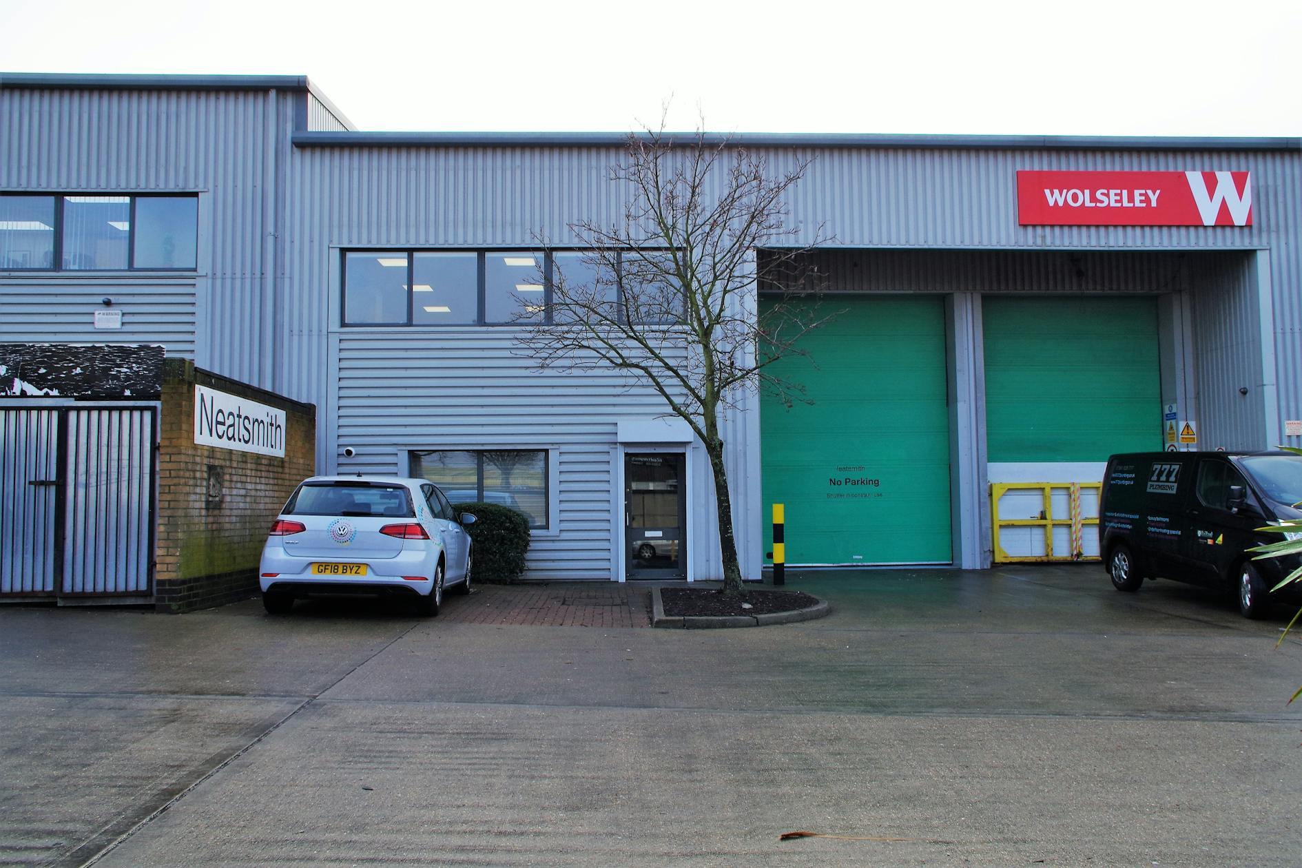 Apsley Way, Londres à louer Photo de l’immeuble– Image 1 sur 1