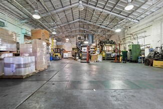 Plus de détails pour 162 25th St, Brooklyn, NY - Industriel/Logistique à louer