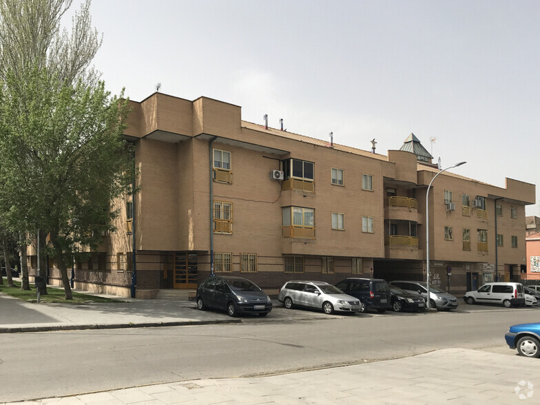 Calle Sur, 10, Pinto, Madrid à vendre - Photo de l’immeuble – Image 2 sur 2