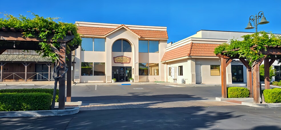 113 E F St, Tehachapi, CA à louer - Photo de l’immeuble – Image 3 sur 25