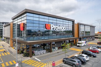 Plus de détails pour 2300-2400 Ch Lucerne, Mt Royal, QC - Local commercial à louer