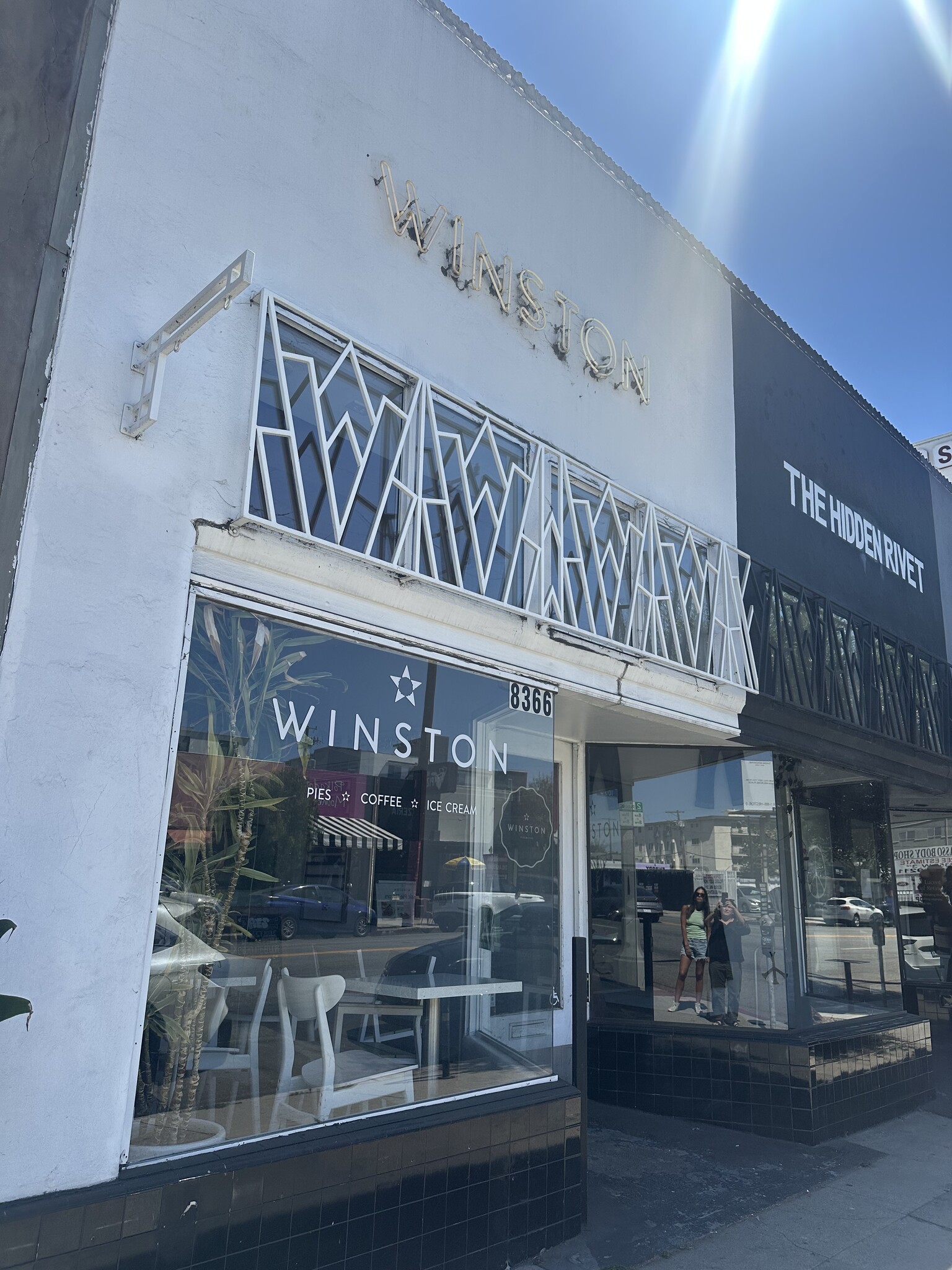 8366-8368 W 3rd St, Los Angeles, CA à louer Photo principale– Image 1 sur 7