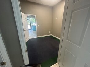 3208 Mill St, Summerville, SC à louer Photo intérieure– Image 2 sur 6