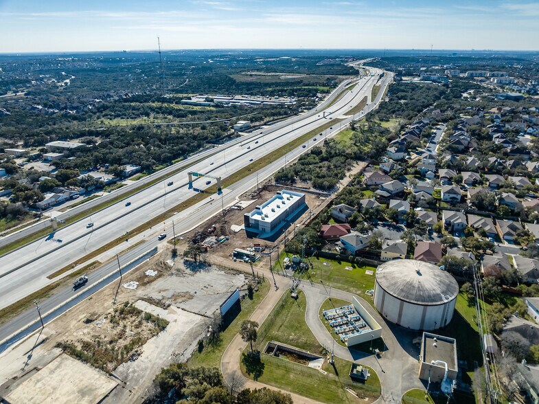 252191 N US HWY 281, San Antonio, TX à louer - Photo de l’immeuble – Image 2 sur 7