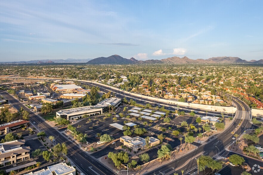8901 E Mountain View Rd, Scottsdale, AZ à louer - Aérien – Image 3 sur 7