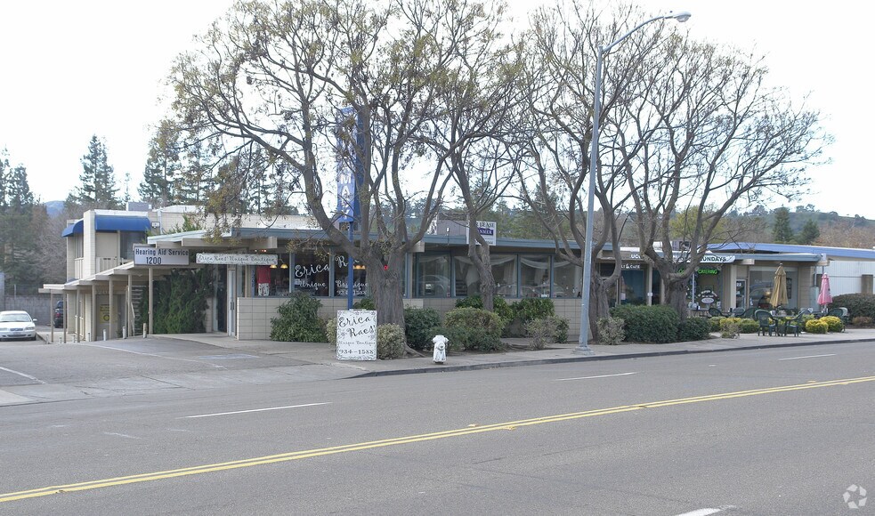 1200-1222 Boulevard Way, Walnut Creek, CA à louer - Photo principale – Image 1 sur 4