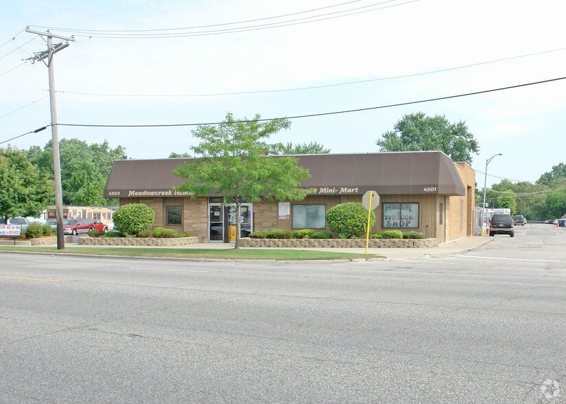 4501-4503 W Lake St, Melrose Park, IL à louer - Photo principale – Image 1 sur 17
