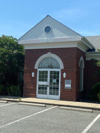 Plus de détails pour 680 McKinney Blvd, Colonial Beach, VA - Local commercial à vendre