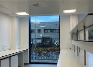 1 Linthouse Road, Glasgow à louer Photo intérieure– Image 2 sur 5