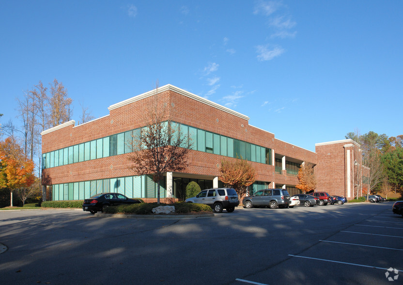 4625 Alexander Dr, Alpharetta, GA à louer - Photo de l’immeuble – Image 2 sur 13