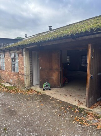 Plus de détails pour Fittleworth Rd, Billingshurst - Industriel/Logistique à louer