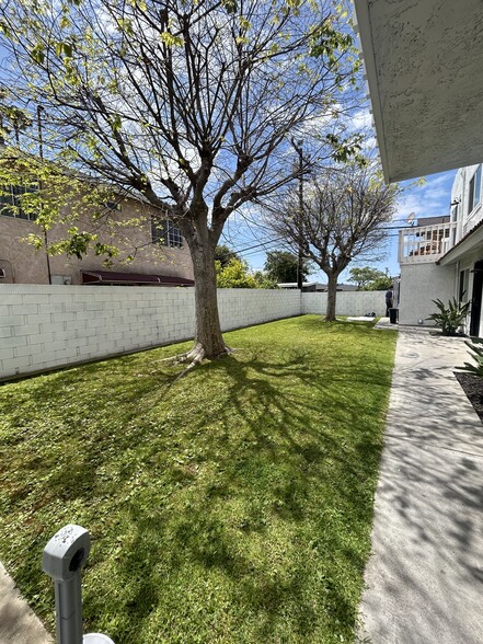13121 Wilson St, Garden Grove, CA à vendre - Photo de l’immeuble – Image 2 sur 21