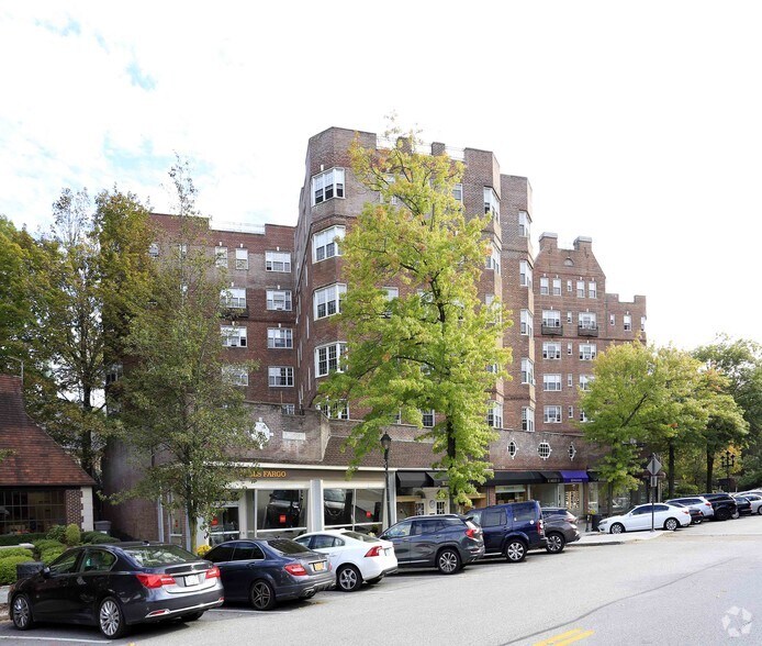 2-24 Chase Rd, Scarsdale, NY à louer - Photo principale – Image 1 sur 37