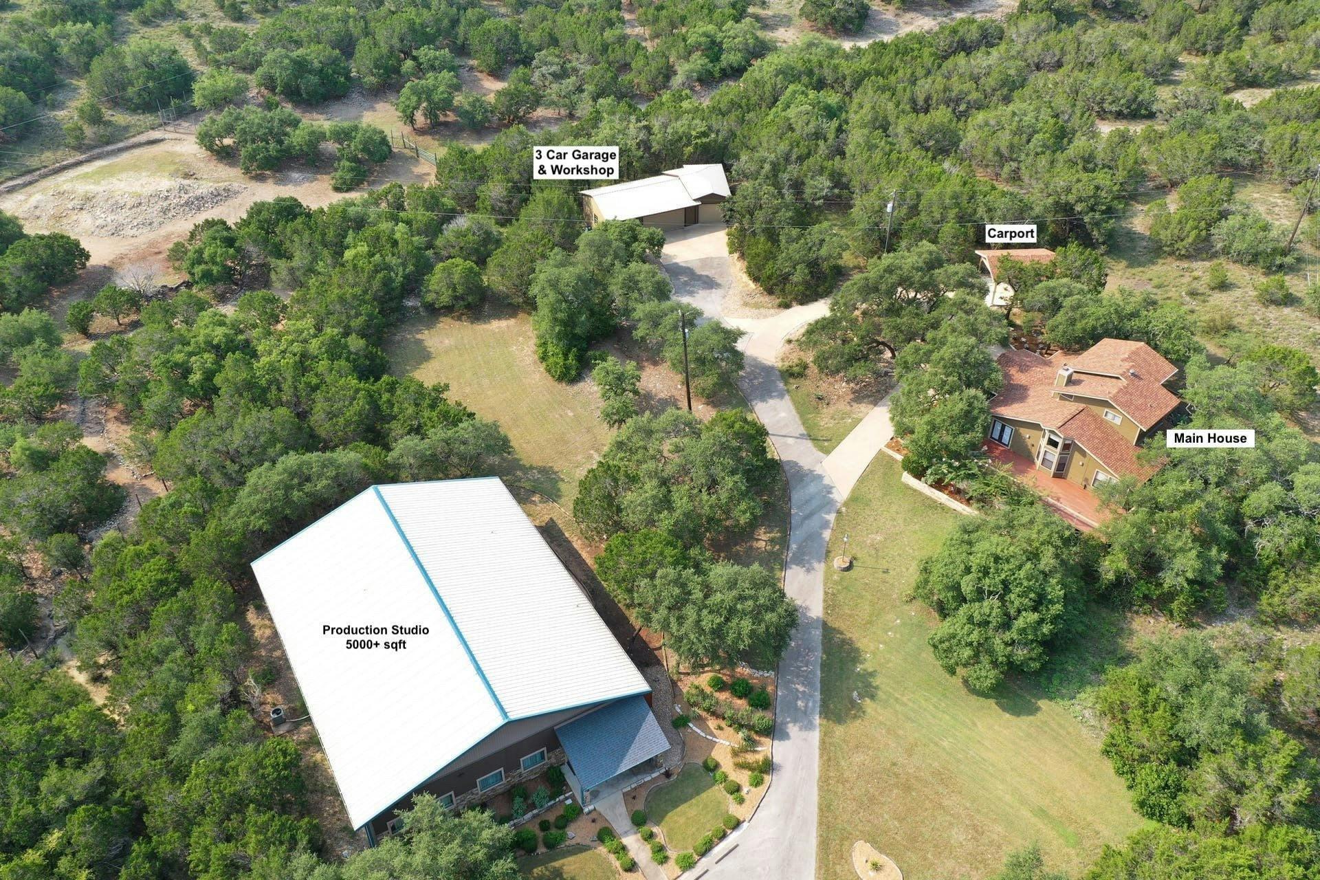 21201 Kathy Ln, Spicewood, TX à vendre Autre– Image 1 sur 22