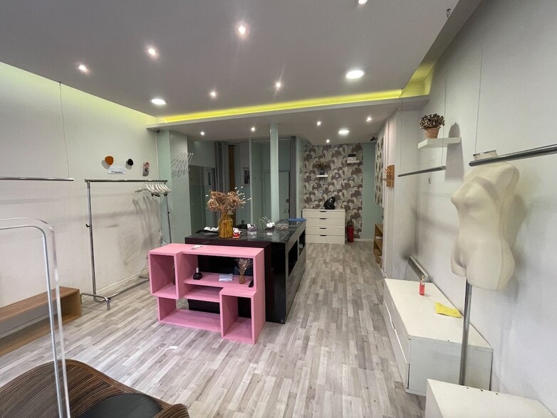 34 Rue De Vouillé, Paris à louer - Photo de l’immeuble – Image 3 sur 8