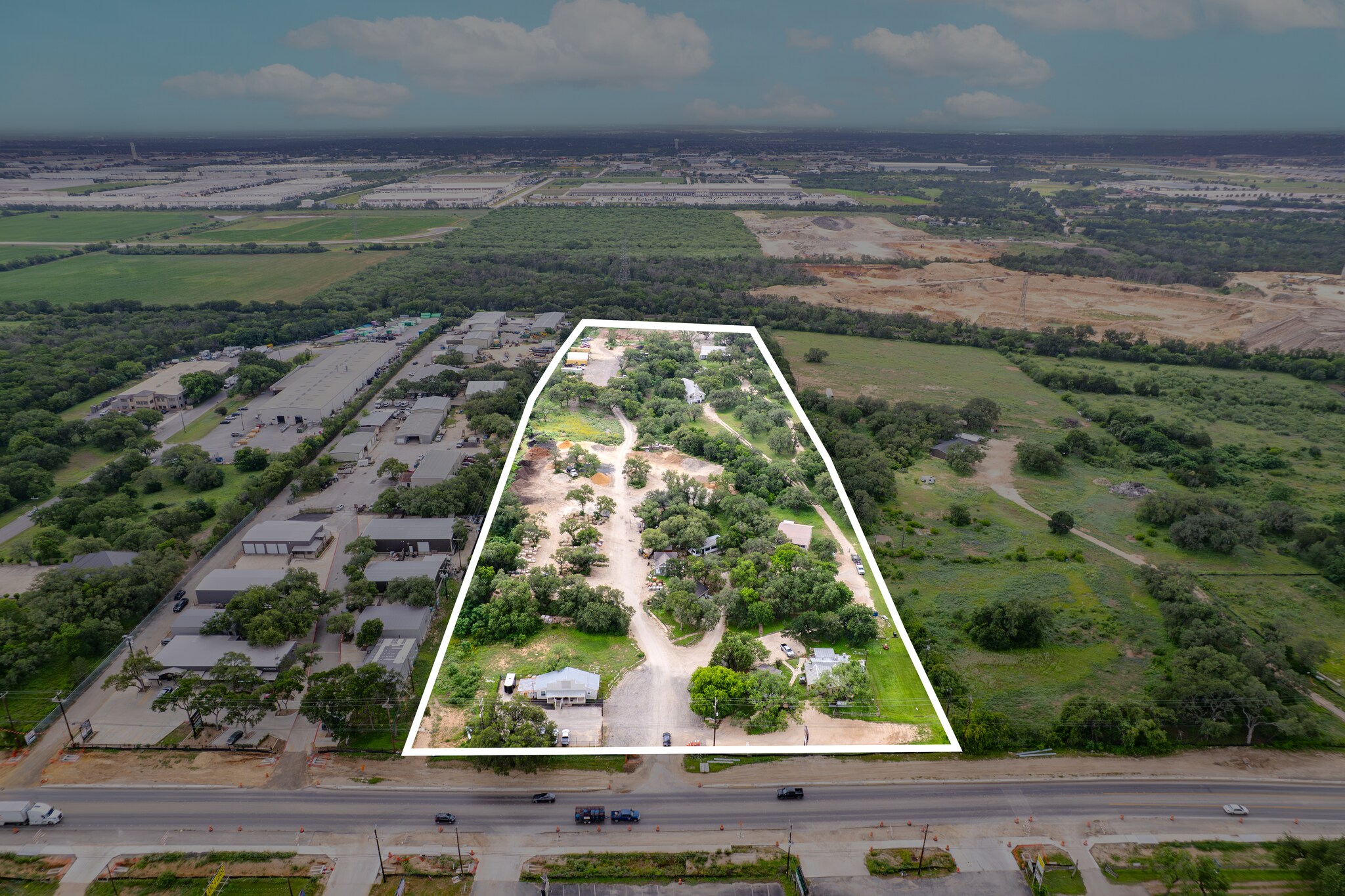 18816 & 18820 FM 2252, San Antonio, TX à vendre Photo principale– Image 1 sur 19
