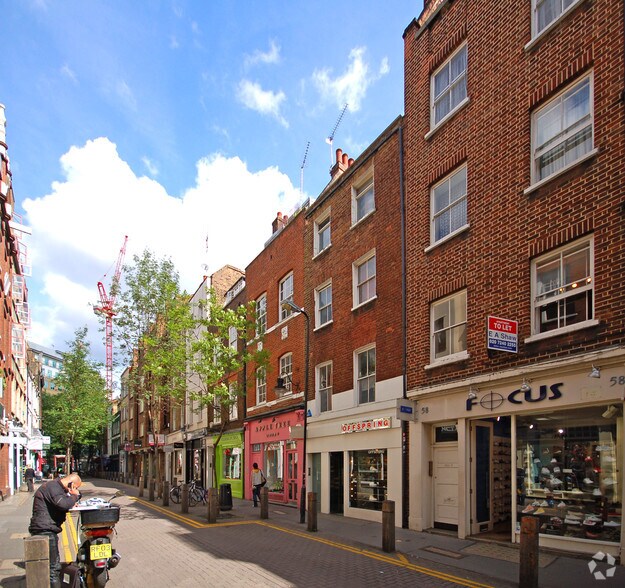 60 Neal St, Londres à louer - Photo de l’immeuble – Image 3 sur 24