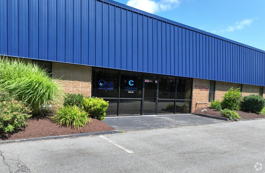45 South St, Hopkinton, MA à louer - Photo de l’immeuble – Image 3 sur 4