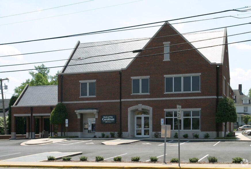 119 W Center St, Lexington, NC à louer - Photo de l’immeuble – Image 3 sur 4