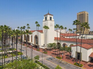 Plus de détails pour 800 N Alameda St, Los Angeles, CA - Local commercial à louer