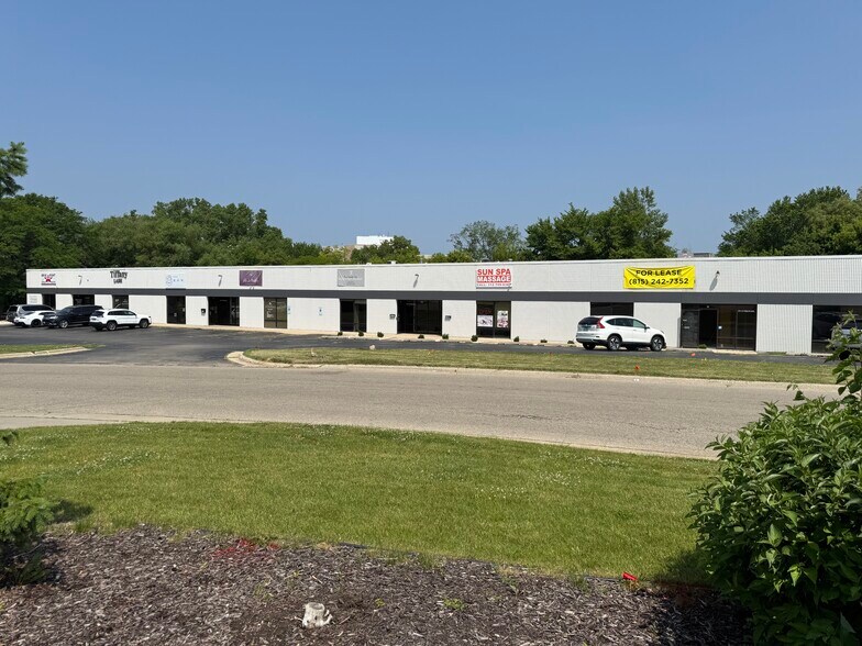 250-278 Phelps Ave, Rockford, IL à louer - Photo de l’immeuble – Image 3 sur 5