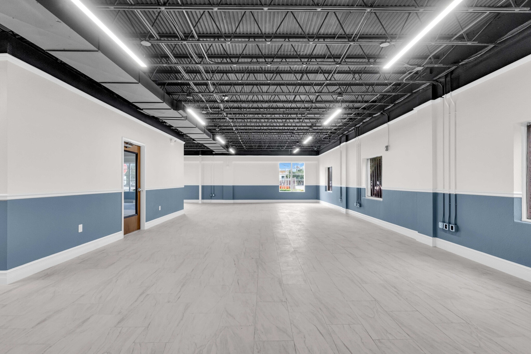 417 8th St W, Bradenton, FL à louer Photo intérieure– Image 1 sur 1