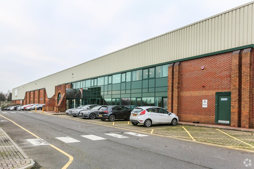 Oakwell Way, Birstall à louer - Photo de l’immeuble – Image 3 sur 10